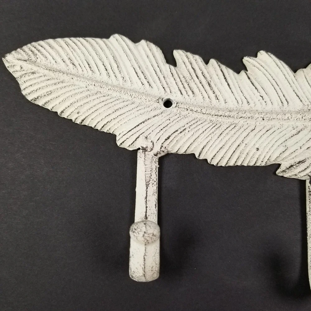 Cast Iron‎ Feather Wall Hook Rack 3 Hooks Distressed White Rustic Farmhouse 11.5